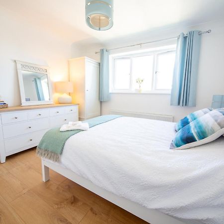Trethvor House Ensuite Double Room With Free Parking In Quiet Residential Area Padstow Ngoại thất bức ảnh